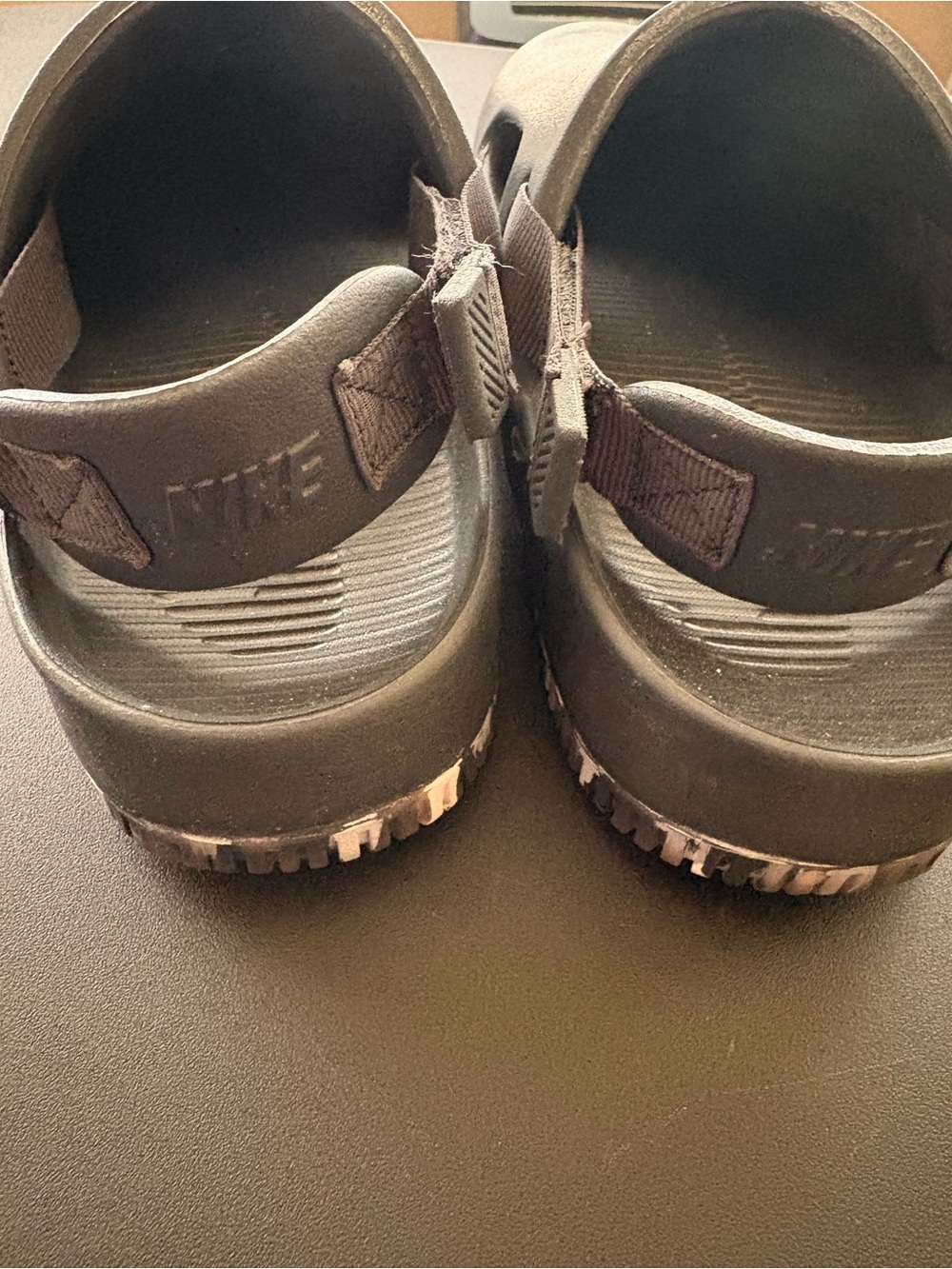 Woman’s Nike Calm SE - Picture 2 of 4